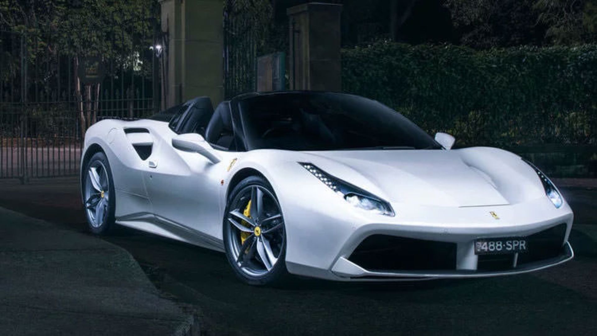 Ferrari 488 / فراری 488