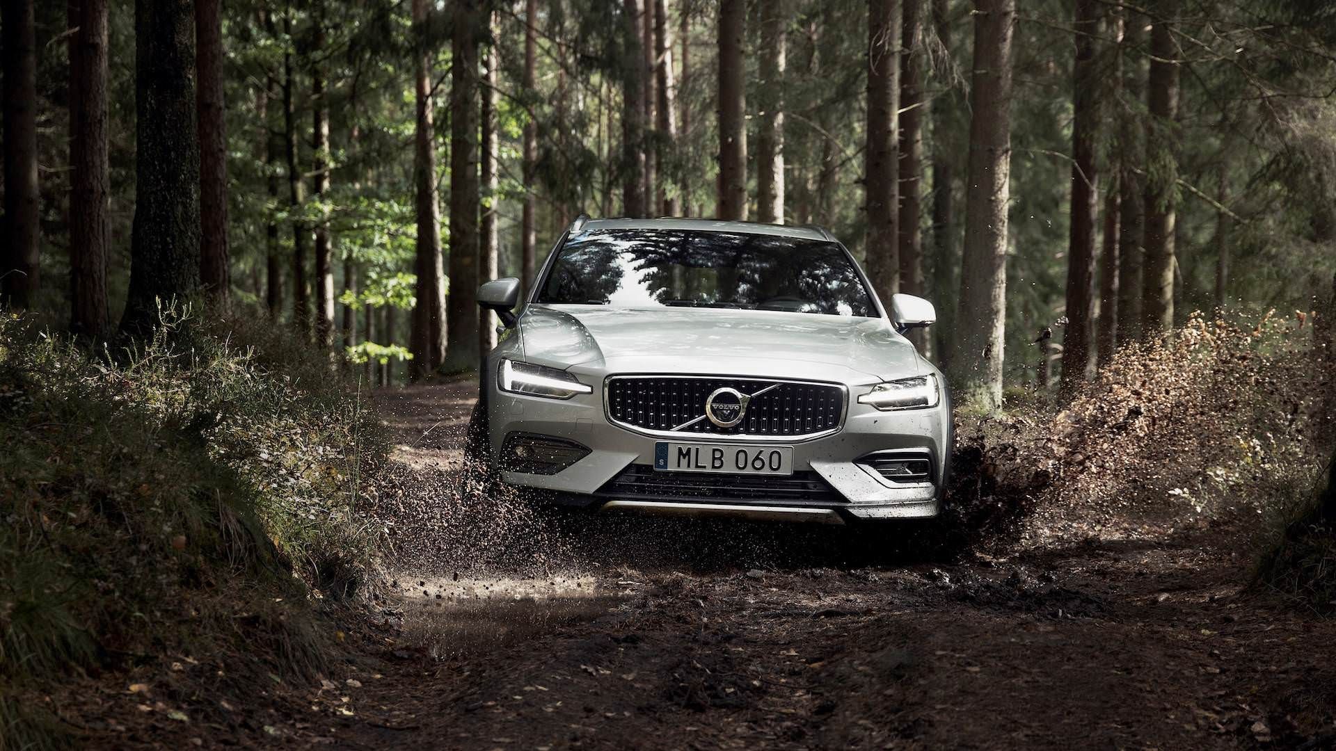 2020 Volvo V60 Cross Country / کراس‌اور ولوو V60 کراس کانتری 2020