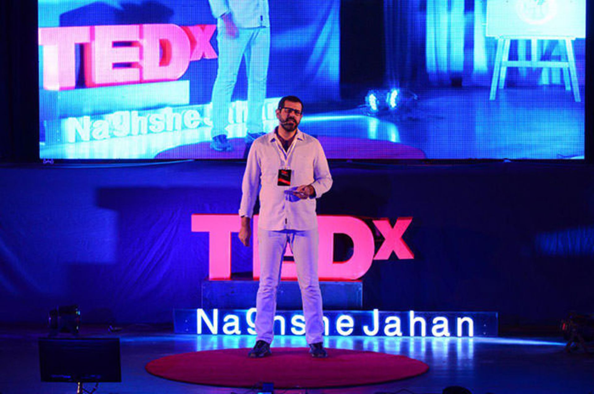 مرجع متخصصين ايران تدكس نقش جهان / Tedx