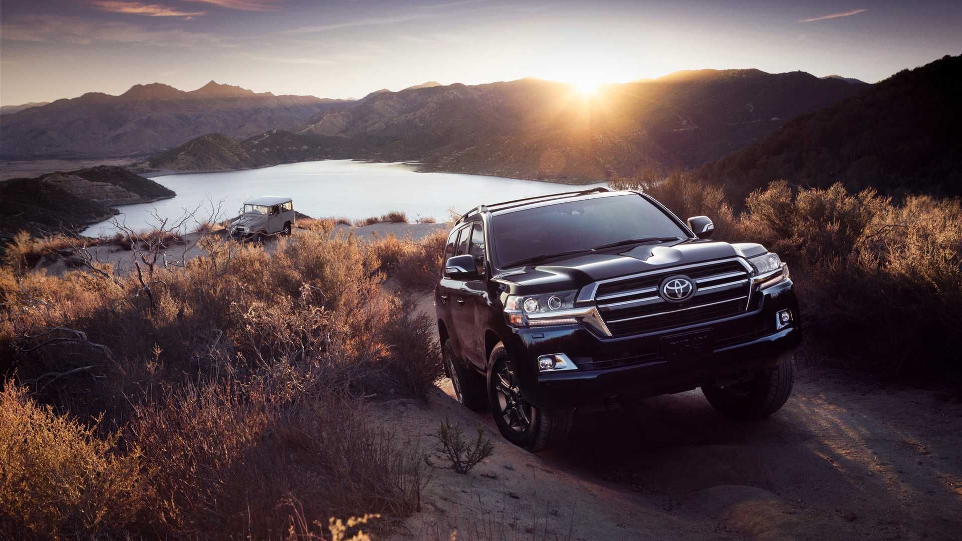 2020 Toyota Land Cruiser / تویوتا لندکروزر