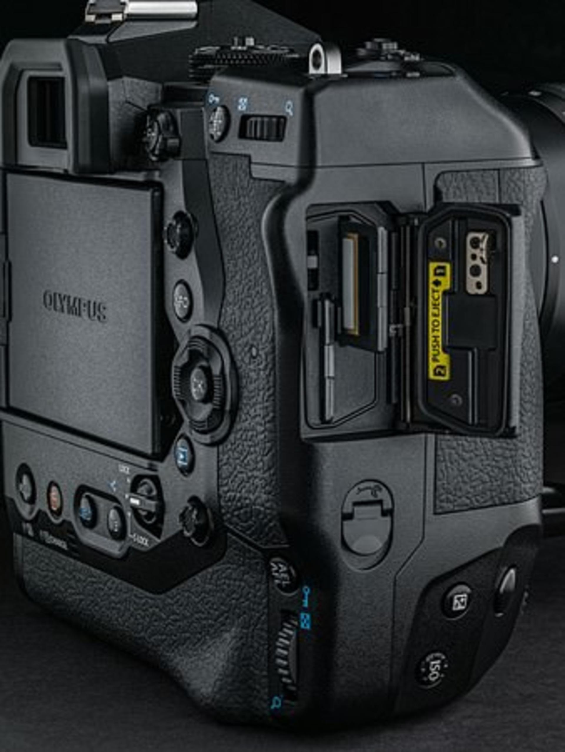 دوربین المپوس OM-D E-M1X