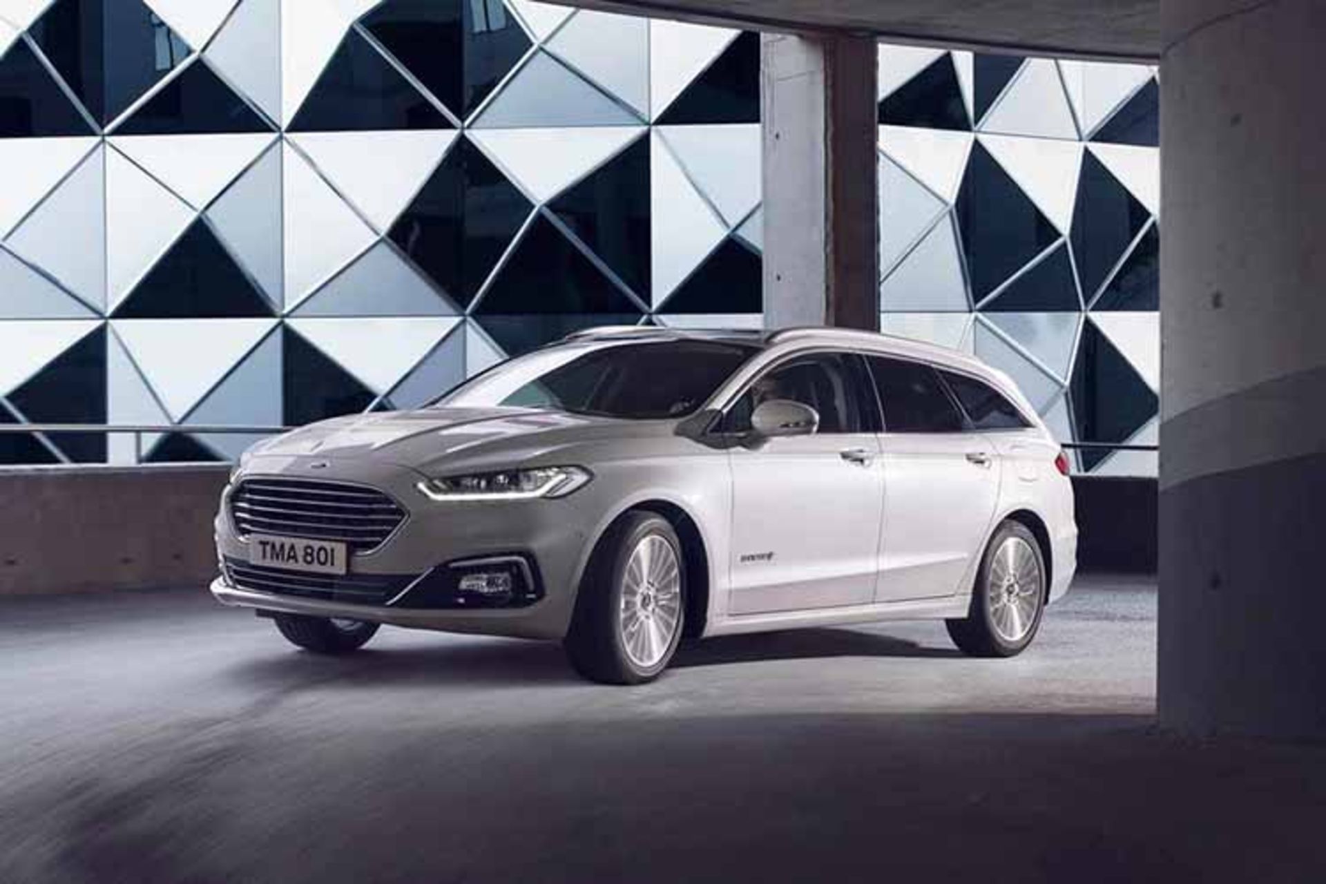 2019 Ford Mondeo / فورد موندئو 