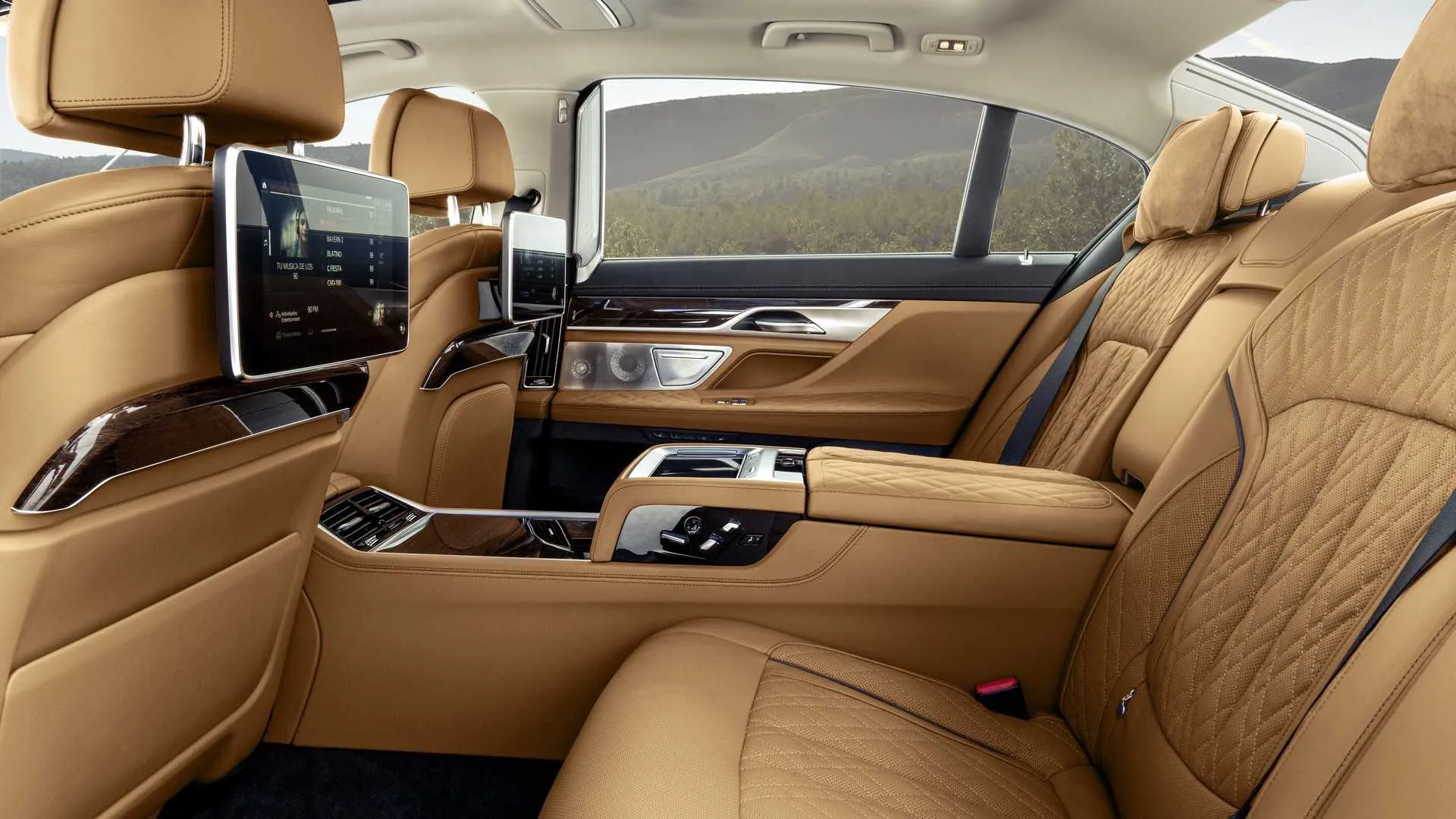 BMW 7 Series 2020 / بی ام و سری 7 مدل 2020