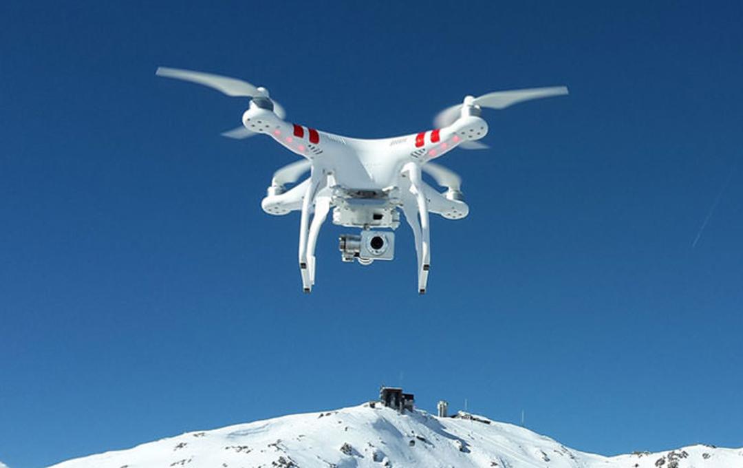 DJI / دی چی آی