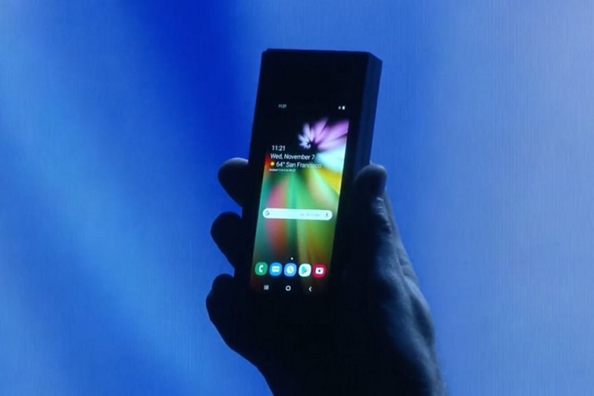 Samsung Foldable Phone / گوشی تاشدنی سامسونگ