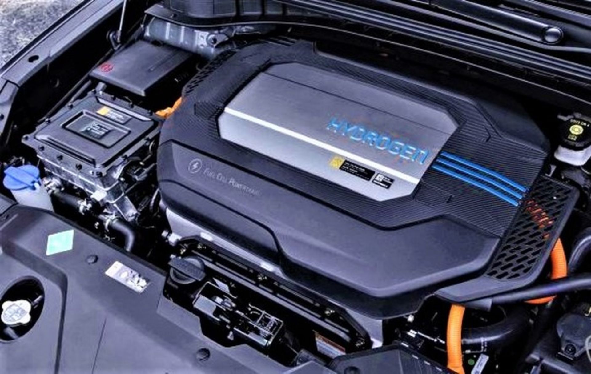 مرجع متخصصين ايران 120-kW Fuel Cell/Electric Propulsion System (Hyundai NEXO)