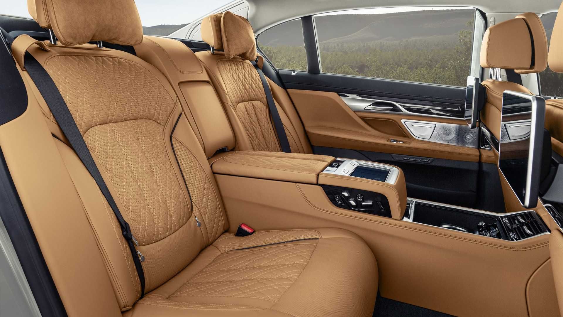 BMW 7 Series 2020 / بی ام و سری 7 مدل 2020