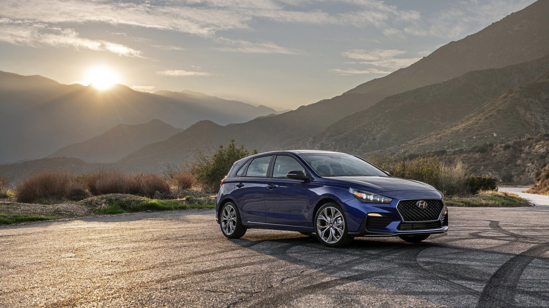 Hyundai Elantra GT N Line / هیوندای النترا جی تی