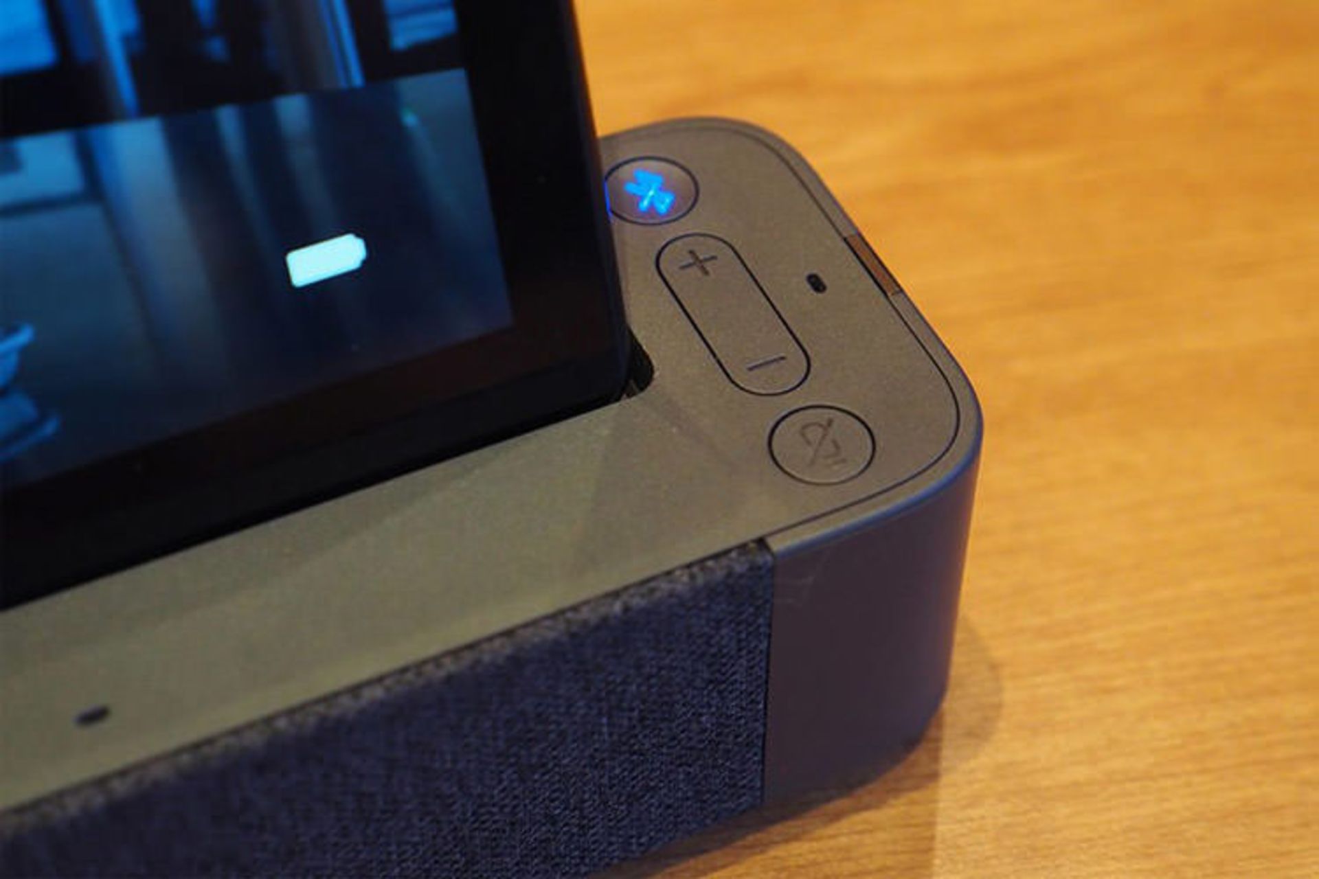 لنوو اسمارت تب / lenovo smart tabs