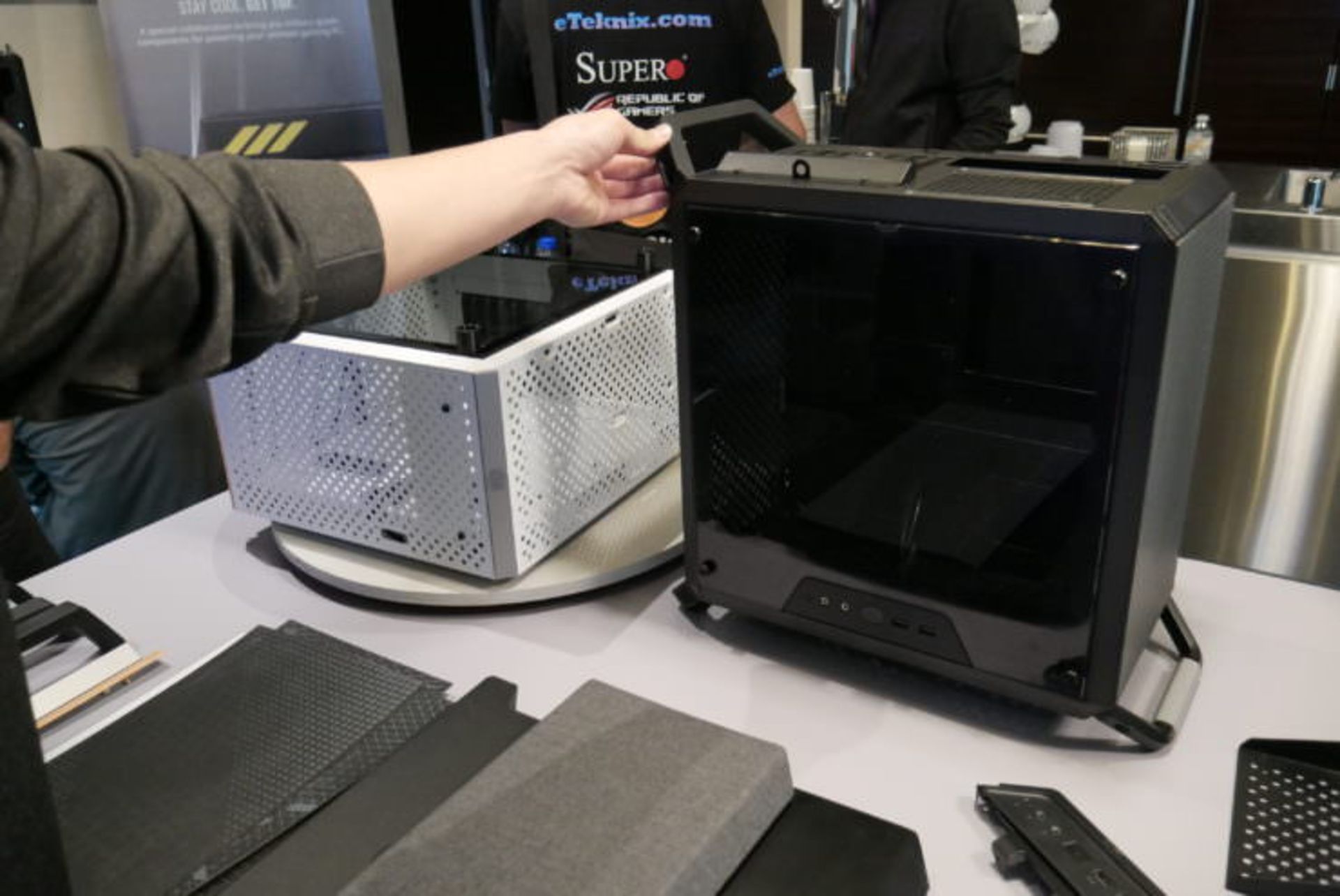 MasterBox Q500L و Q500P