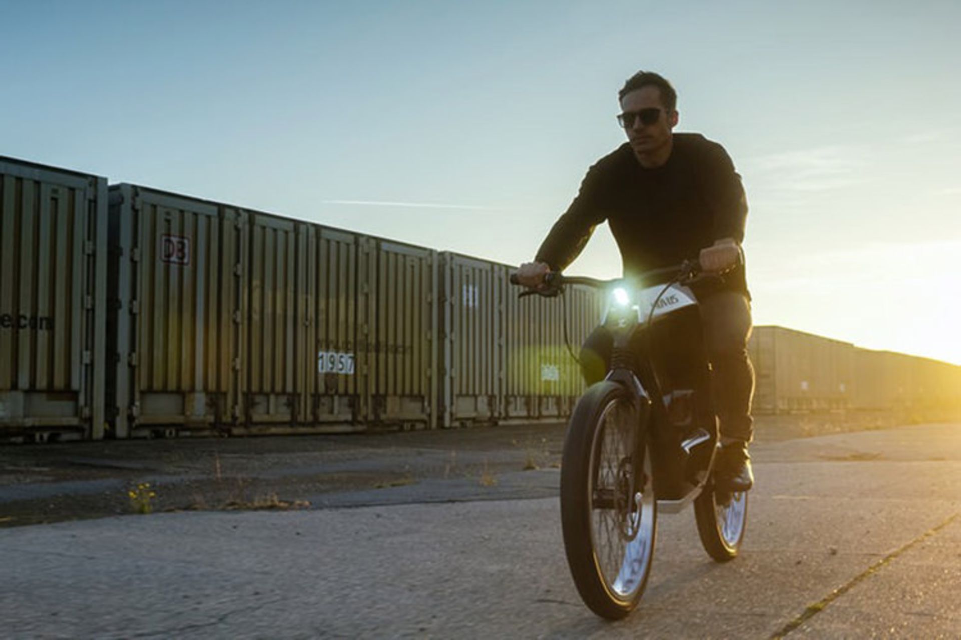 Novus electric motorcycle / موتورسیکلت برقی