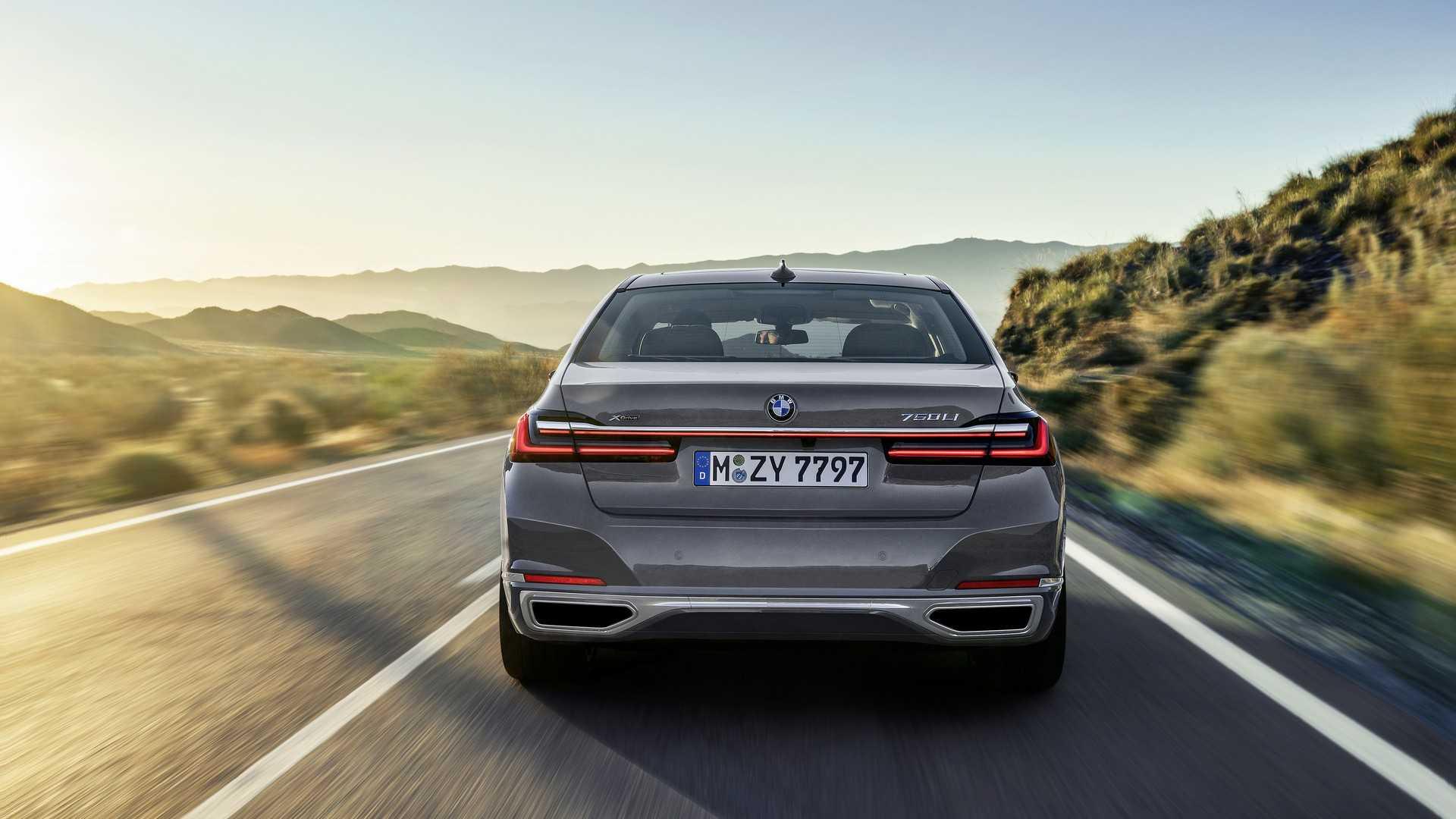 BMW 7 Series 2020 / بی ام و سری 7 مدل 2020