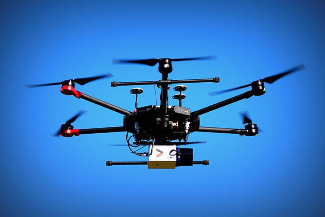 DJI / دی چی آی