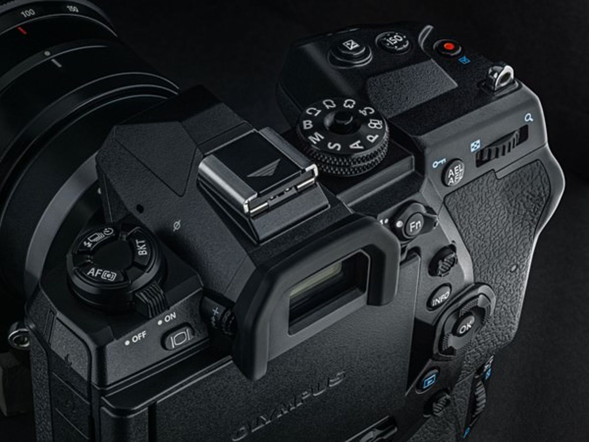 دوربین المپوس OM-D E-M1X