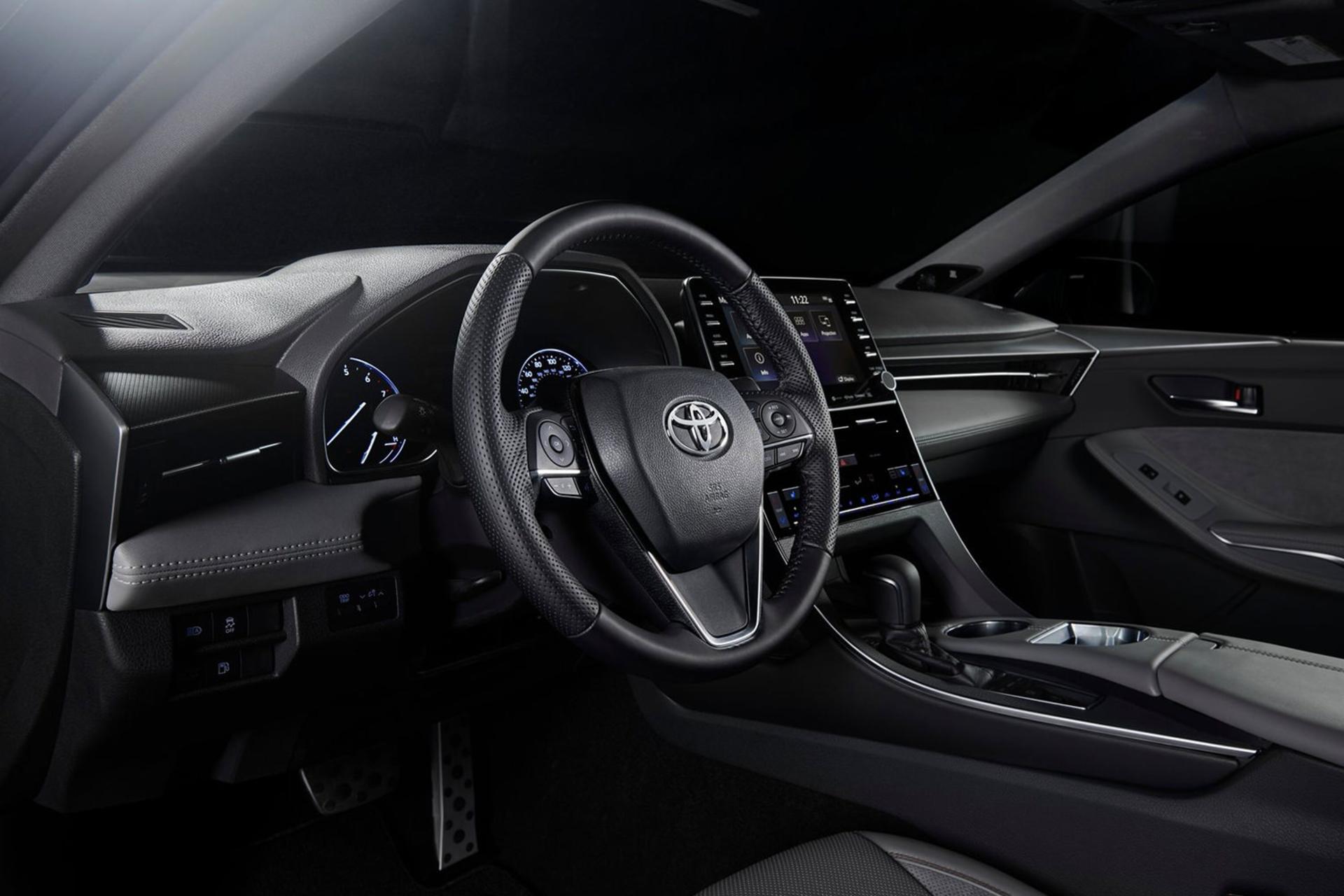 Toyota Avalon 2019