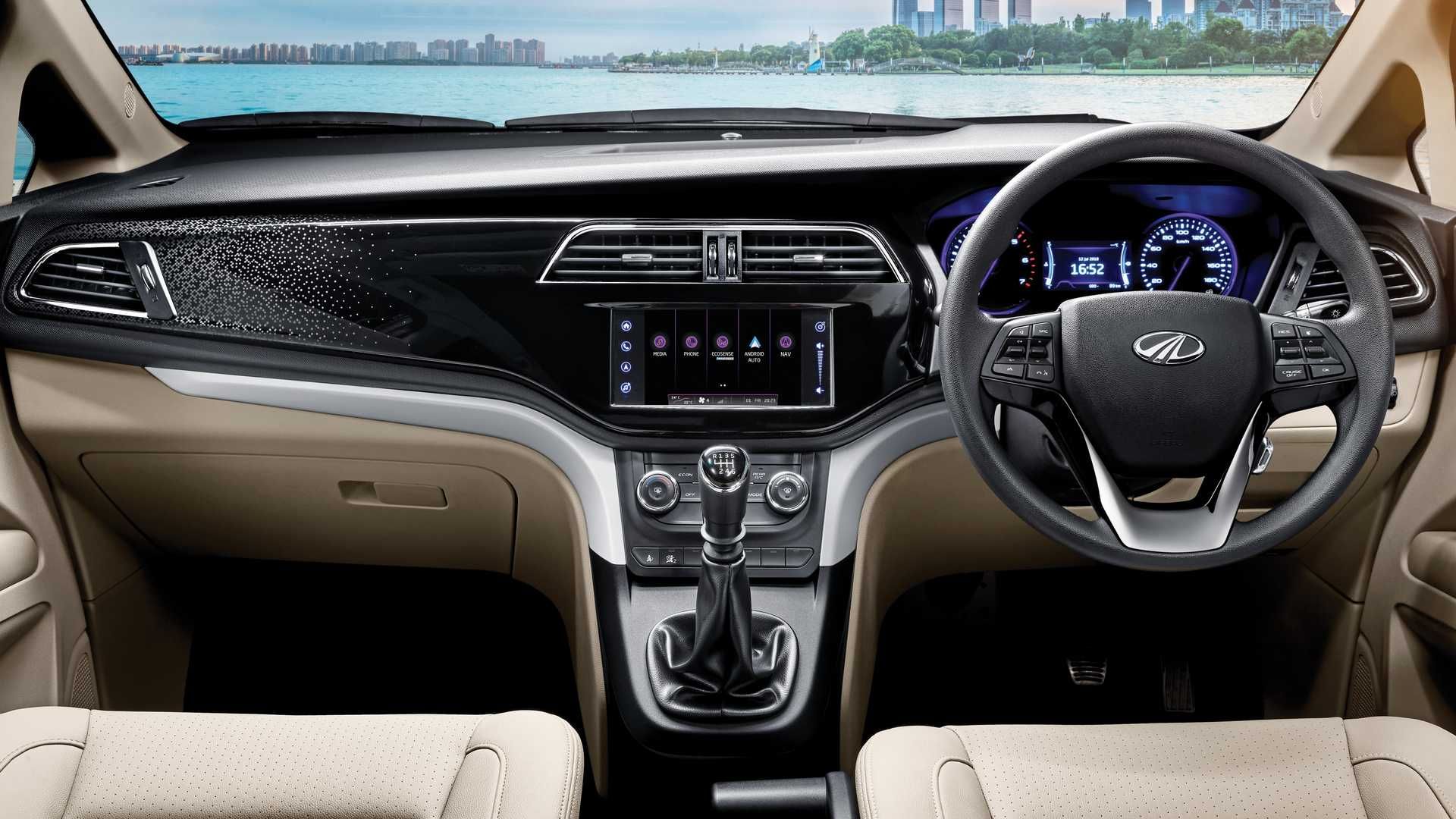 Mahindra Marazzo MPV / ون ماهیندرا 