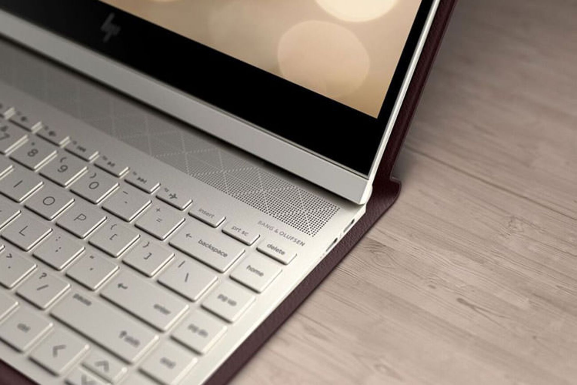 HP Spectre Folio 2019