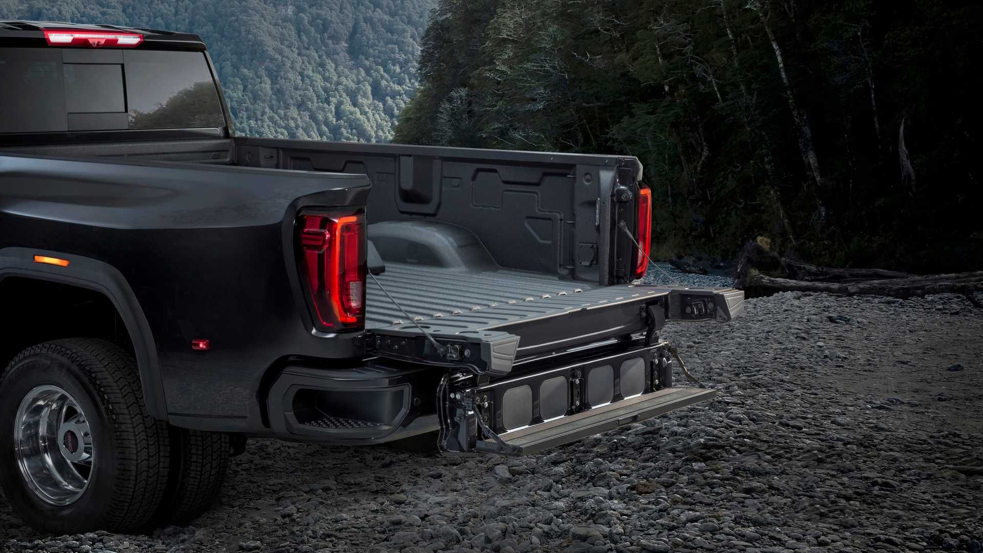 2020 GMC Sierra HD / وانت جی ام سی سیرا
