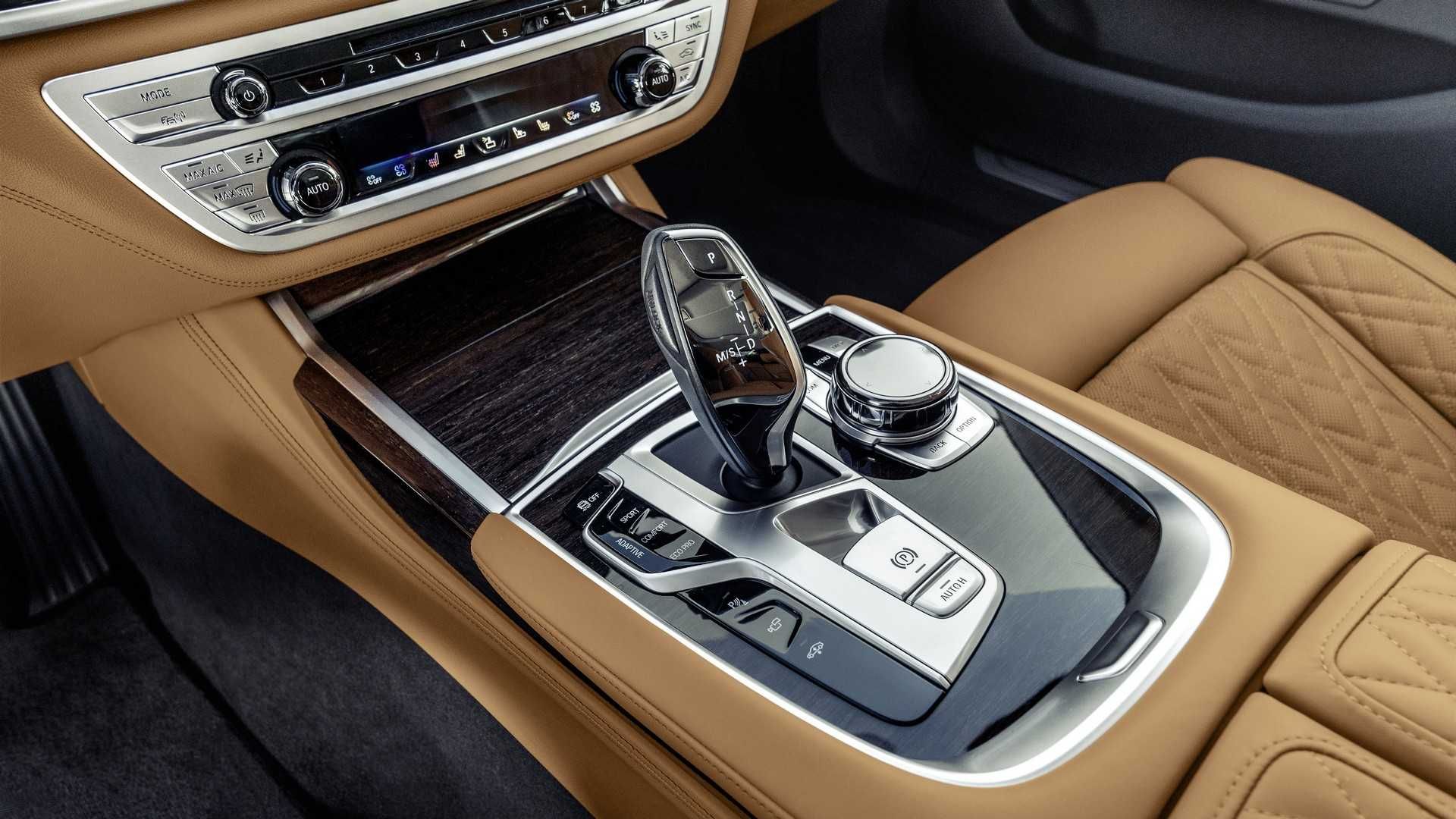 BMW 7 Series 2020 / بی ام و سری 7 مدل 2020