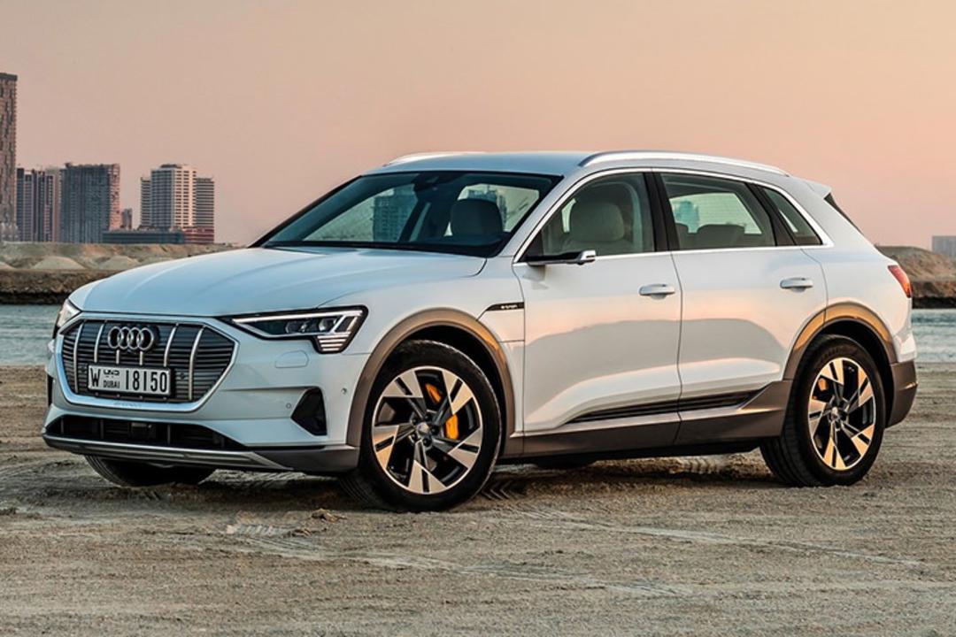 آئودی ای-ترون / Audi E-tron