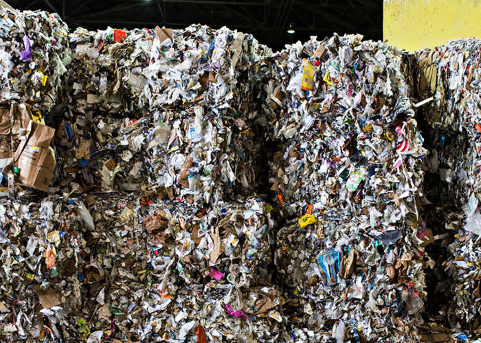 زباله های بازیافتی