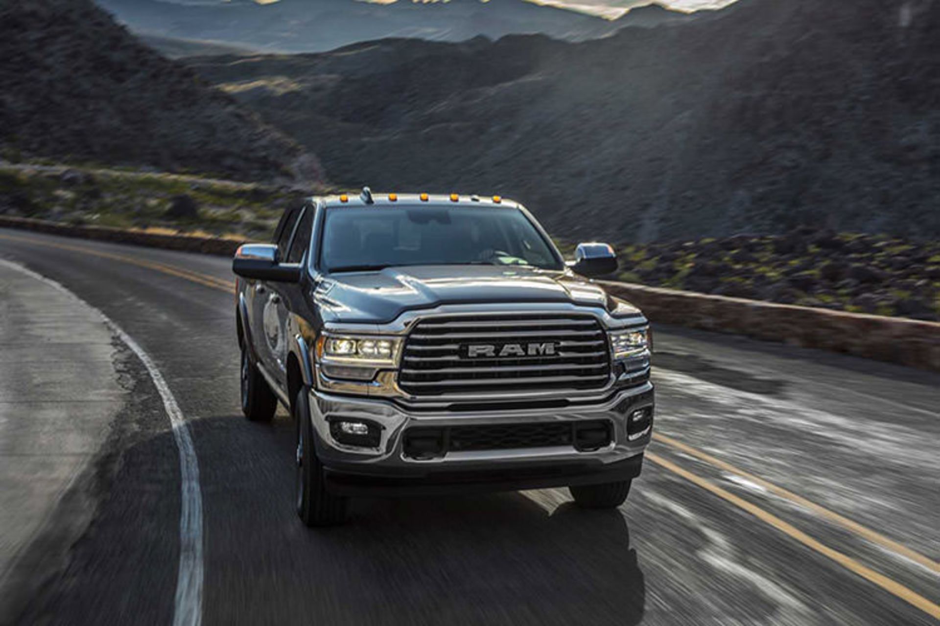 2019 Ram HD Laramie Longhorn / وانت پیکاپ رم لارامی لانگ هورن