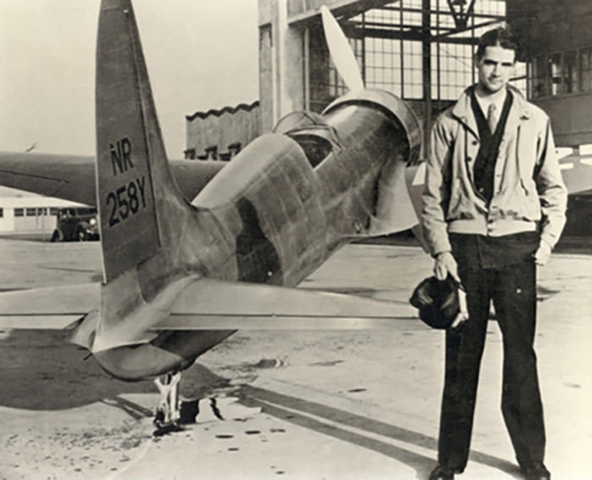 هاوارد هیوز / Howard Hughes
