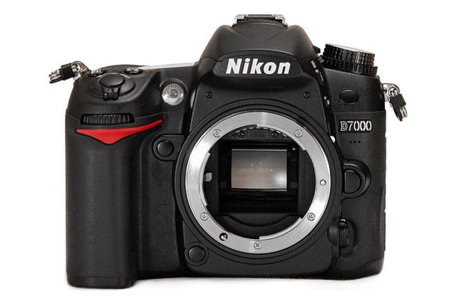 نیکون D7000