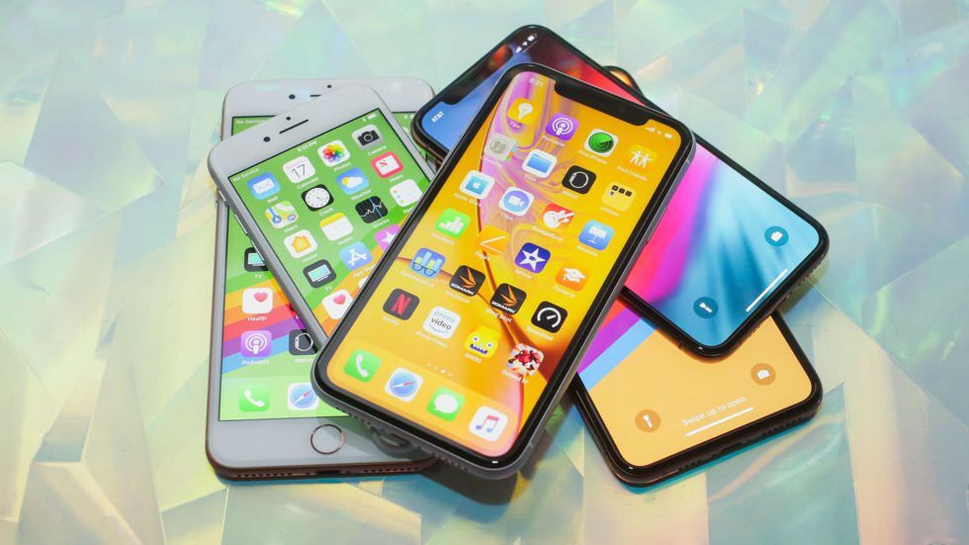 اپل عجله‌ای برای استفاده از 5G ندارد و ممکن است تا سال ۲۰۲۵ شاهد توسعه آن توسط اپل نباشید.