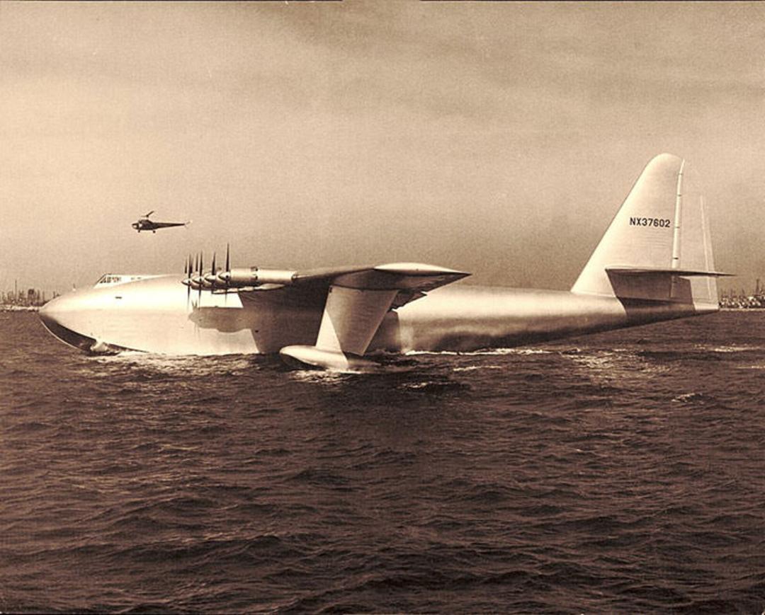 هاوارد هیوز / Howard Hughes