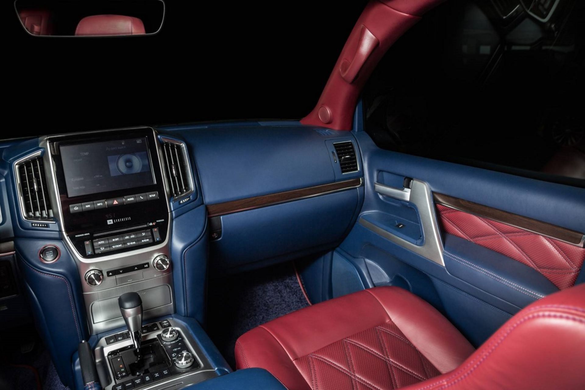 toyota land cruiser tuned by Autolife 