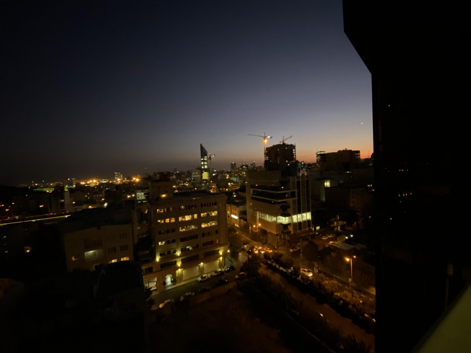 iPhone 11 Pro Ultra Wide Night