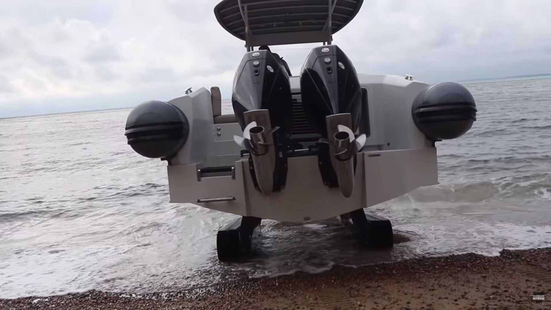 Iguana X100 Amphibious Boat
