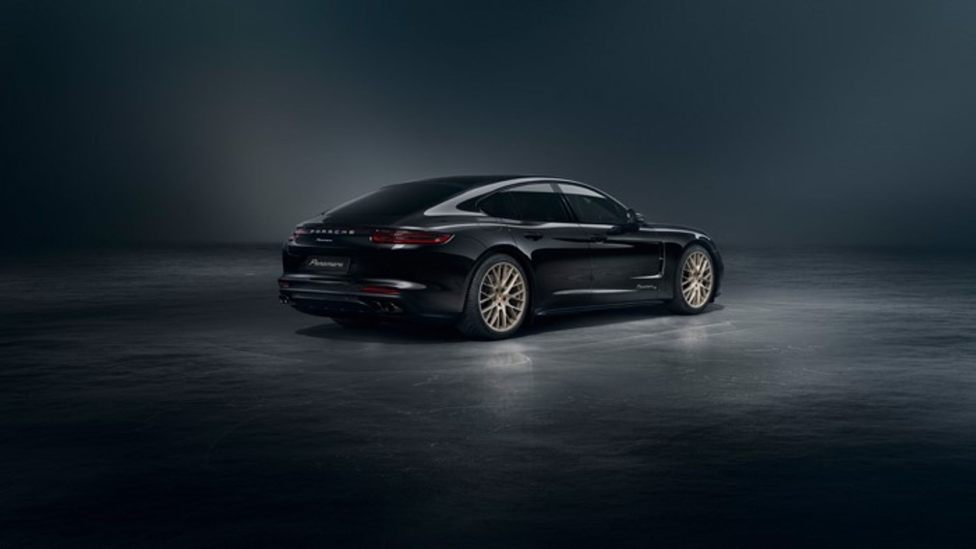 2019 Porsche Panamera 10 Year Edition