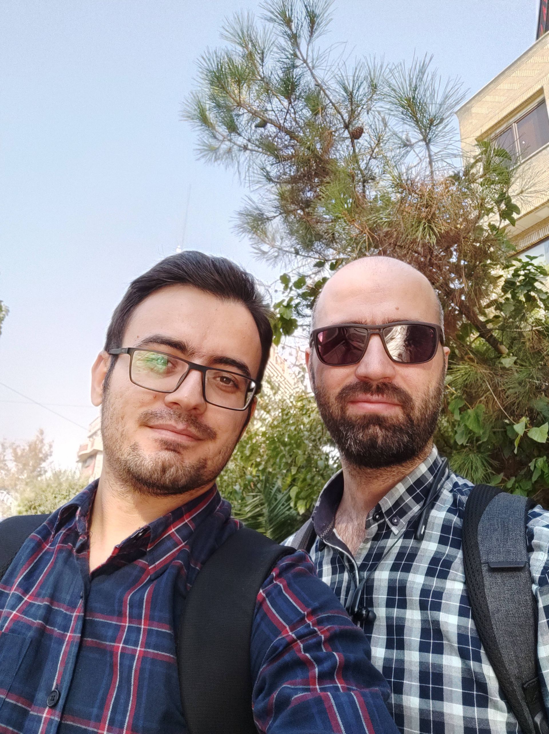 نمونه‌عکس‌های سلفی می 9 تی پرو