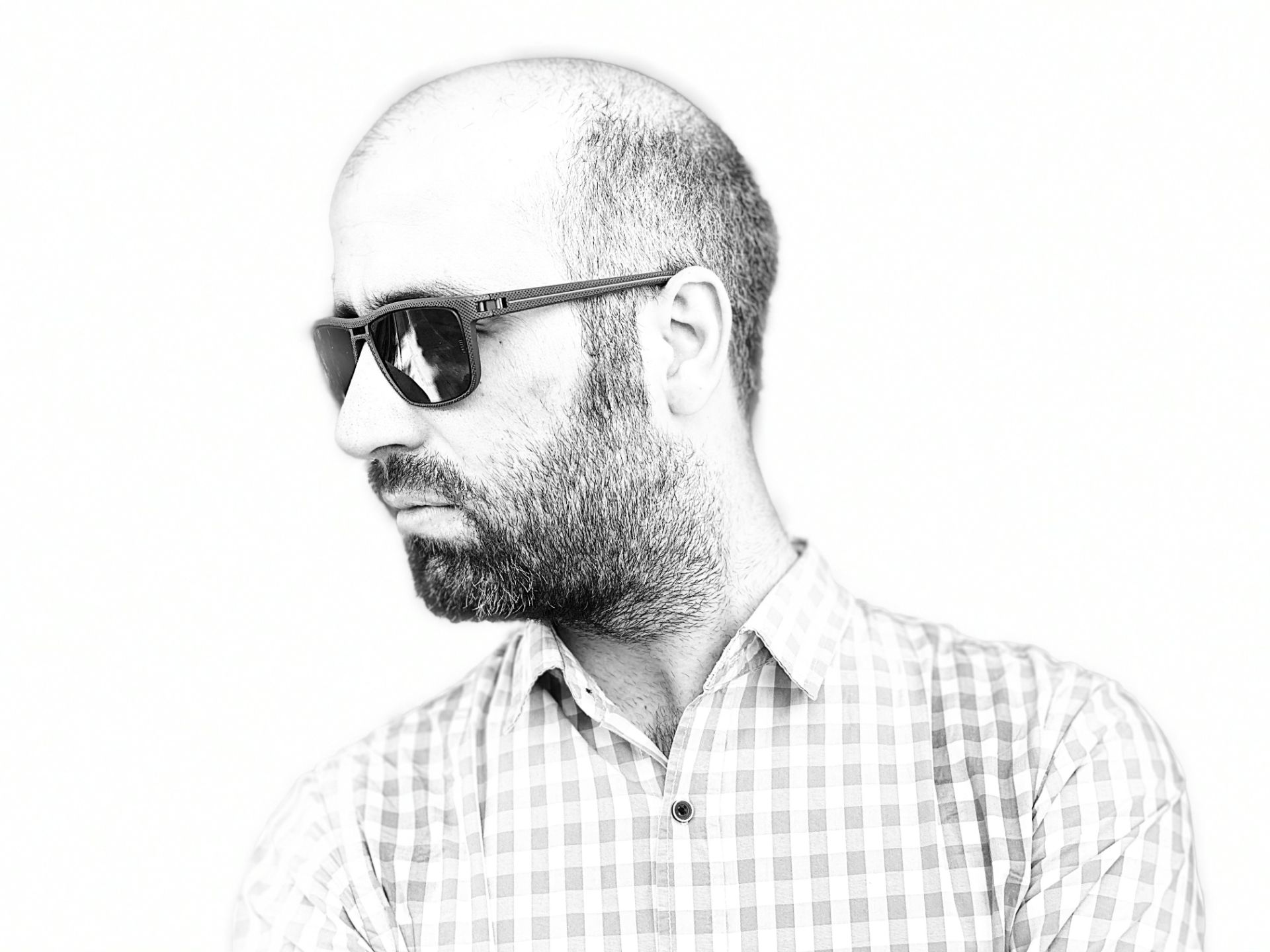 iPhone 11 Pro - High Key Mono