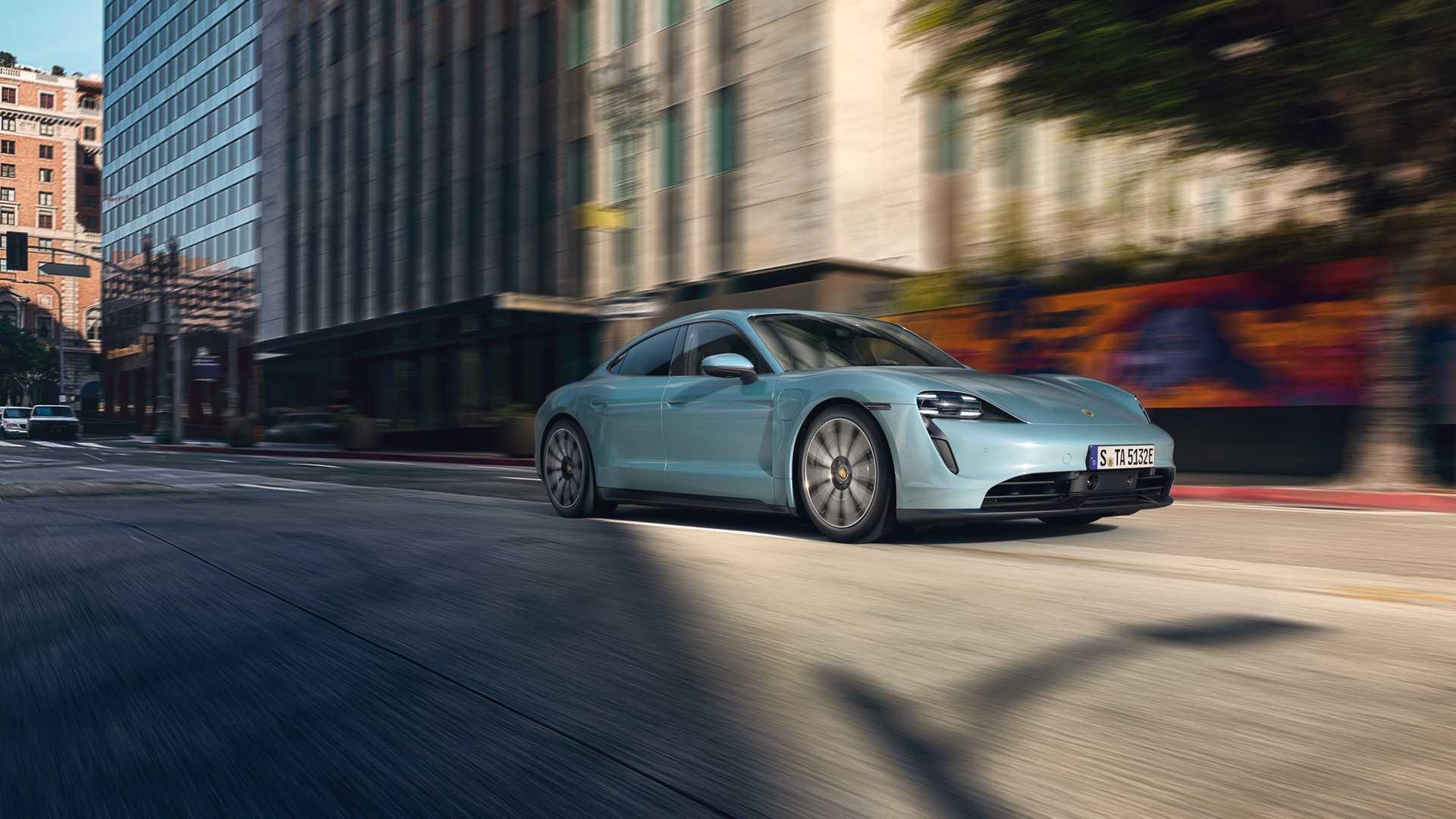 Porsche Taycan 4S / پورشه تایکان 