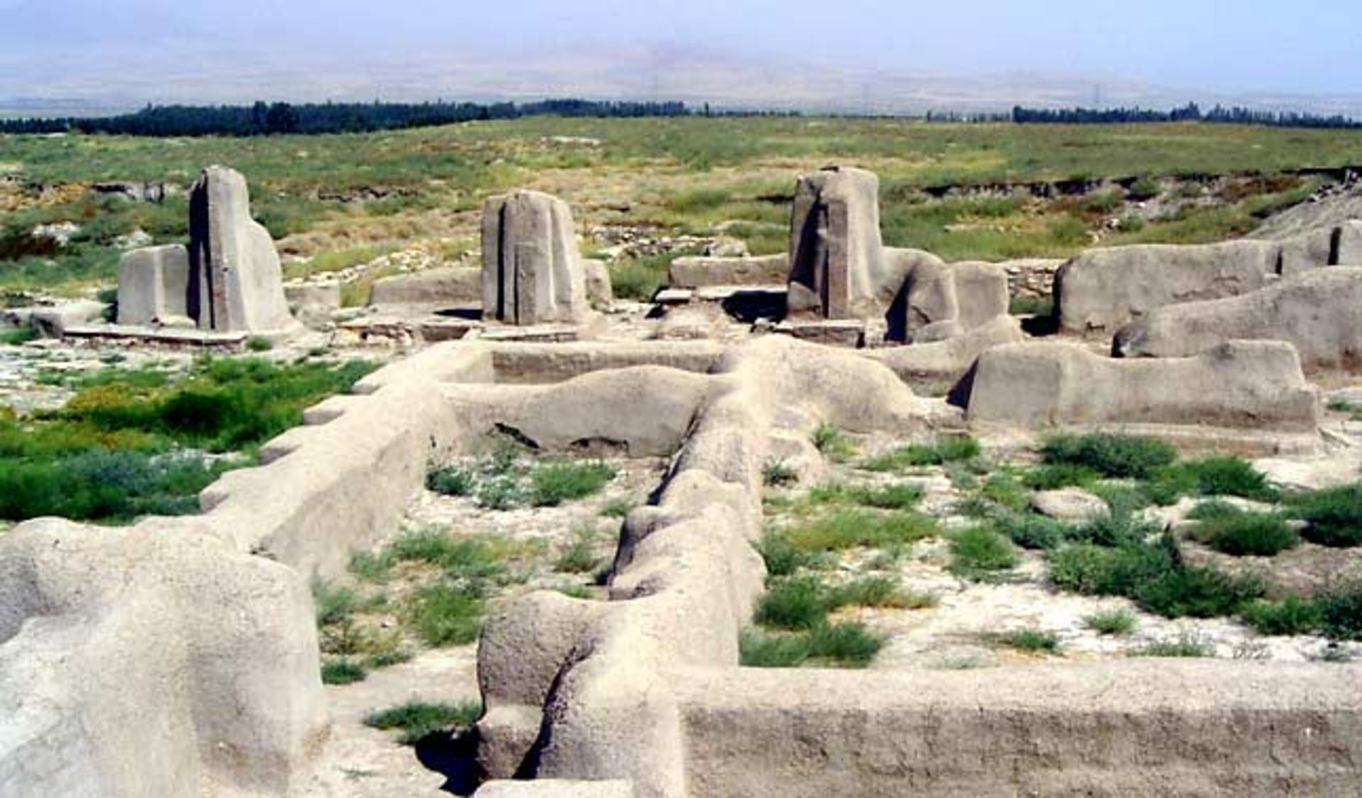تپه حسنلو، خانه ابدی دلدادگان
