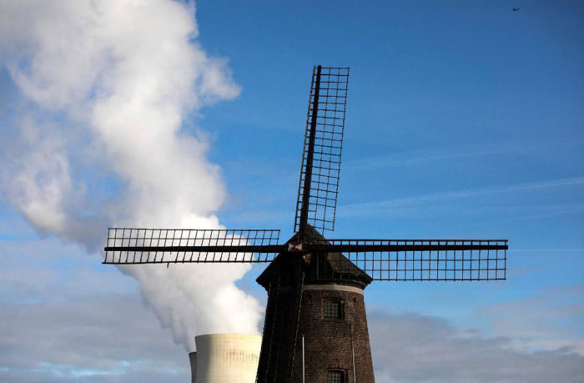 سوخت فسیلی / fossil fuel