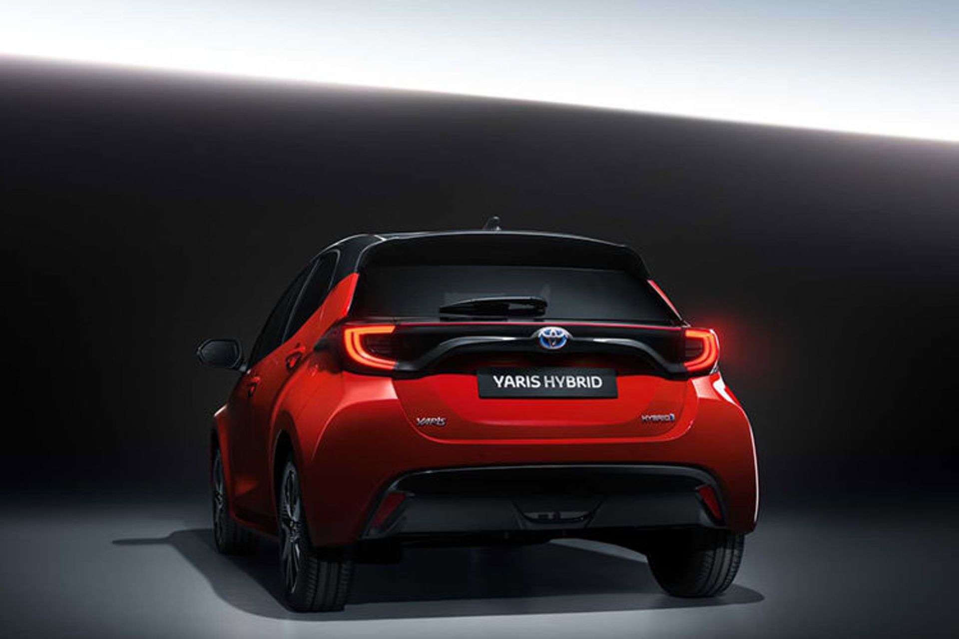 2020 Toyota Yaris hatchback / هاچ بک تویوتا یاریس