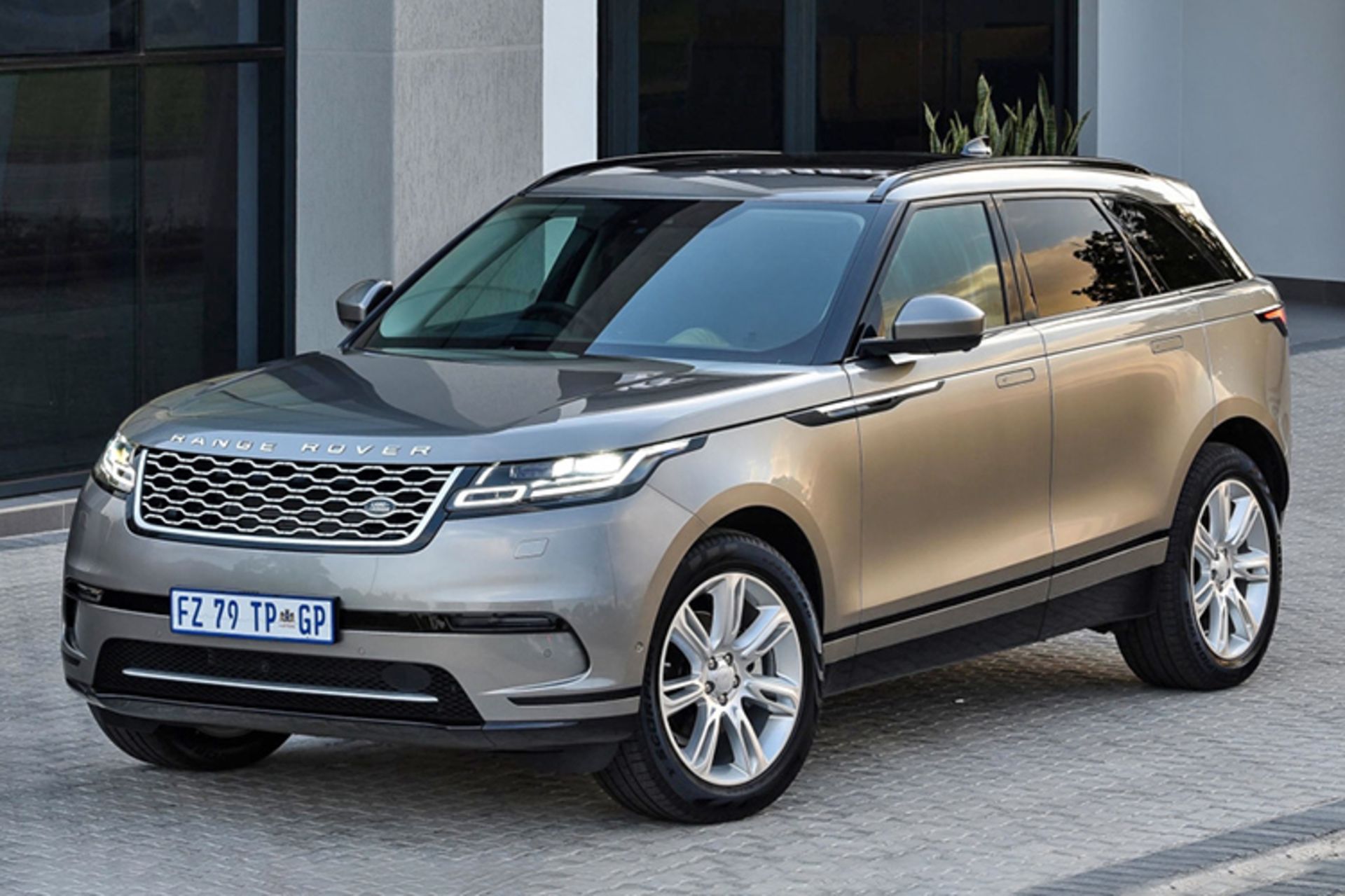 مرجع متخصصين ايران Range Rover Velar