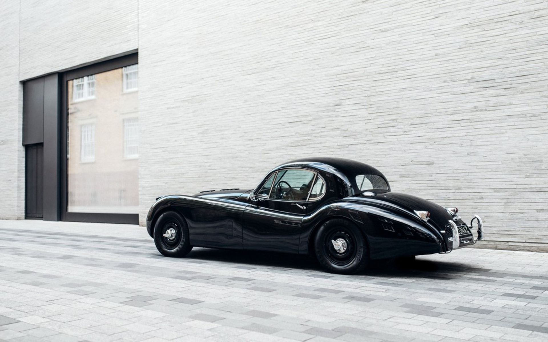 lunaz electric-classic cars