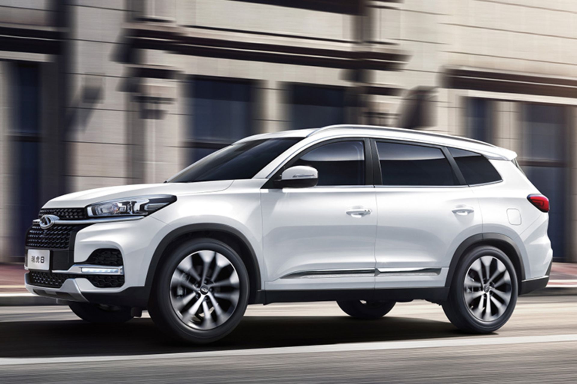 Chery Tiggo 8