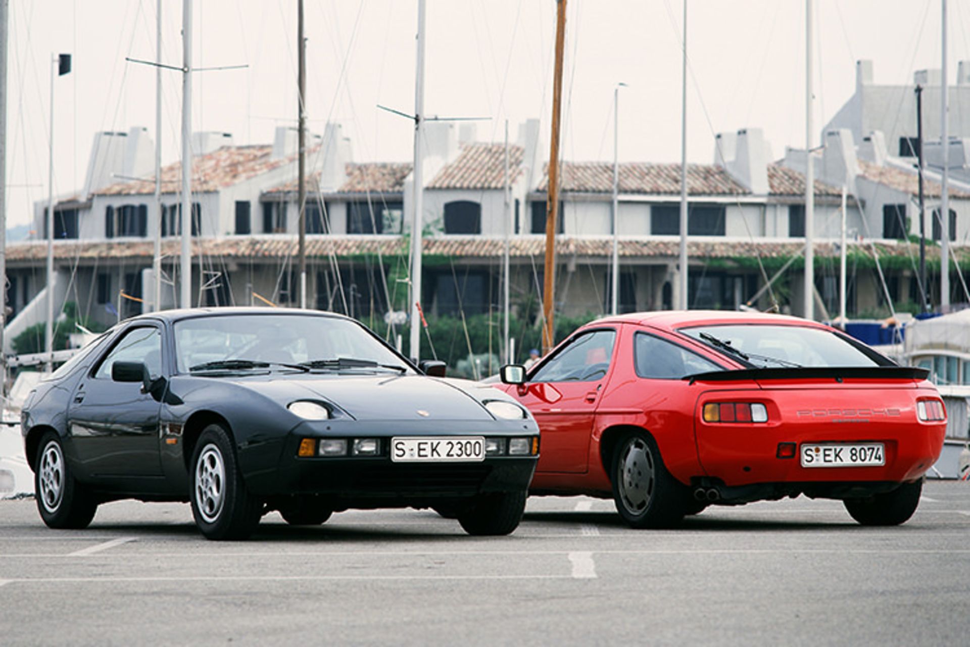 Porsche 928