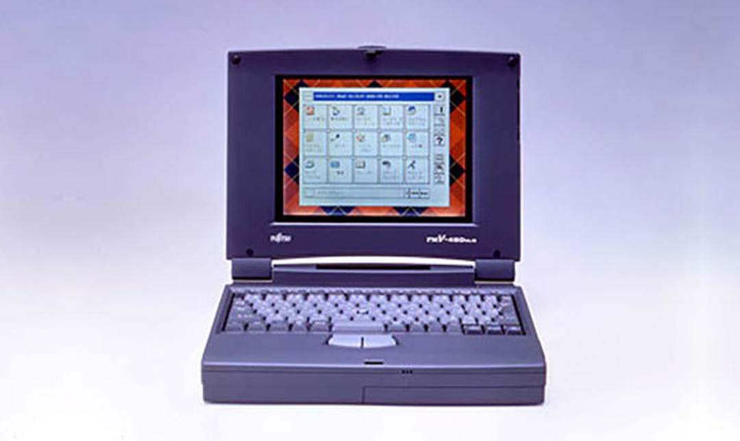 فوجیتسو / Fujitsu