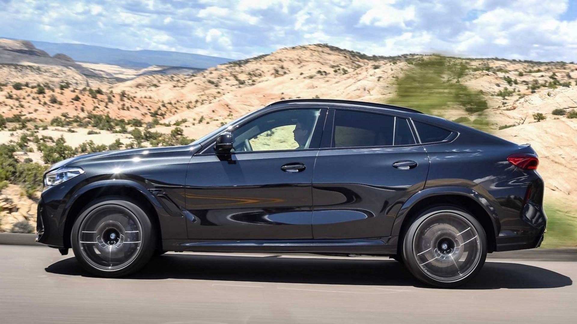 2020 BMW X6 M / Competition