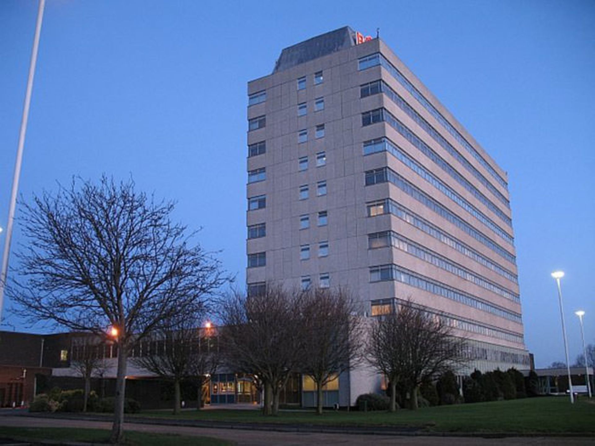 فوجیتسو / Fujitsu