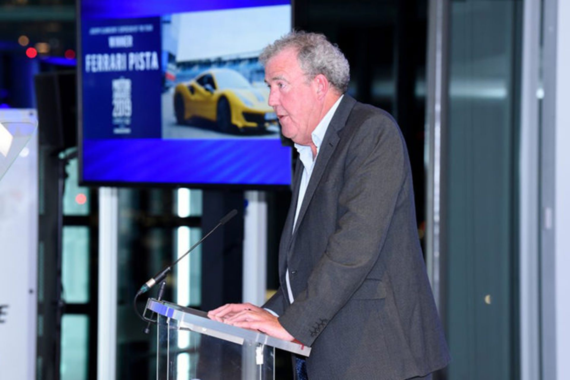 Jeremy Clarkson / جرمی کلارکسون