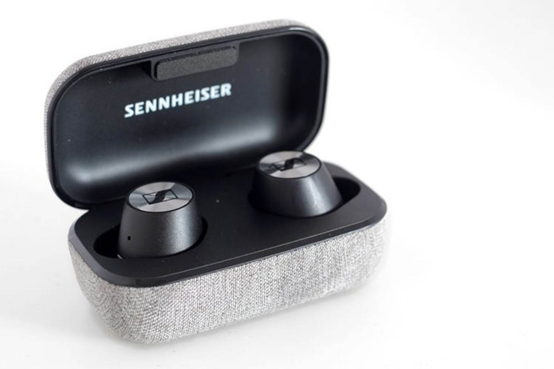 سنهایزر مومنتوم 