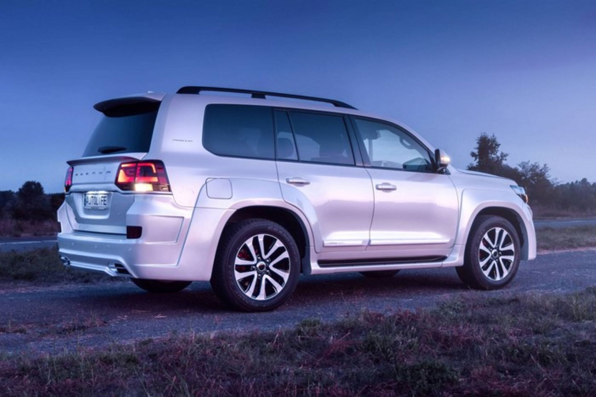 toyota land cruiser tuned by Autolife 